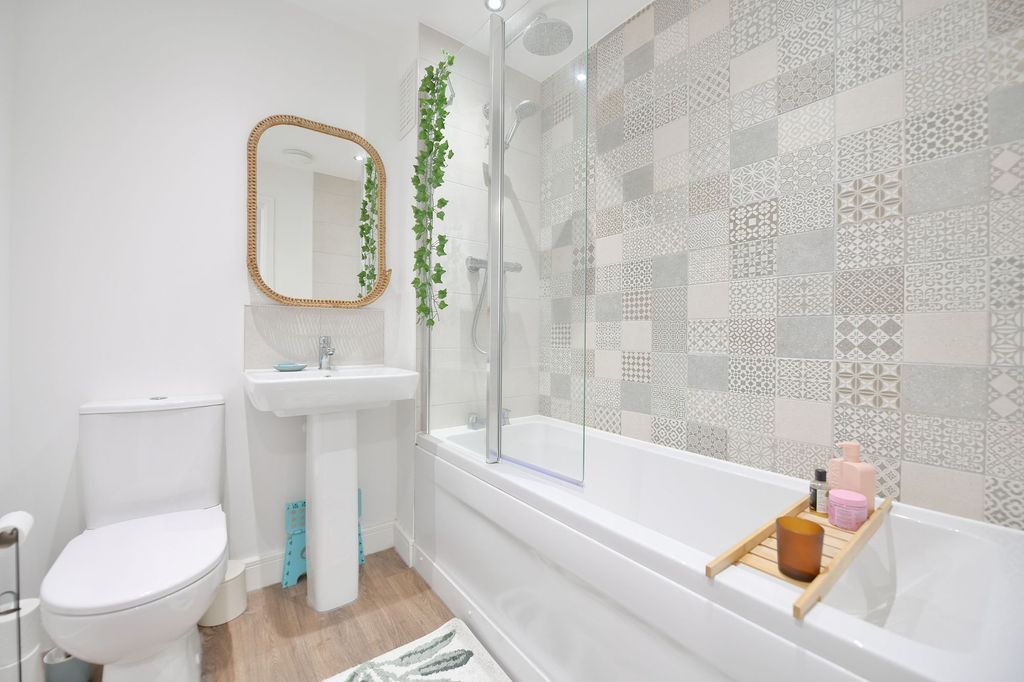 Property photo 3 of 19