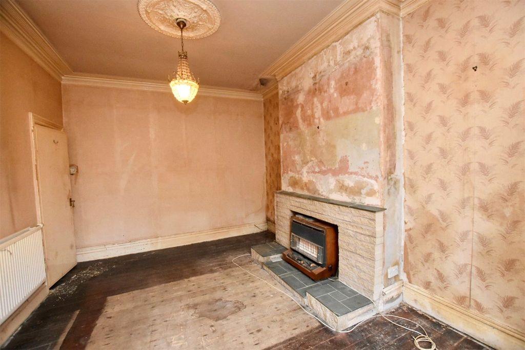 Property photo 3 of 16 Reeption Room One