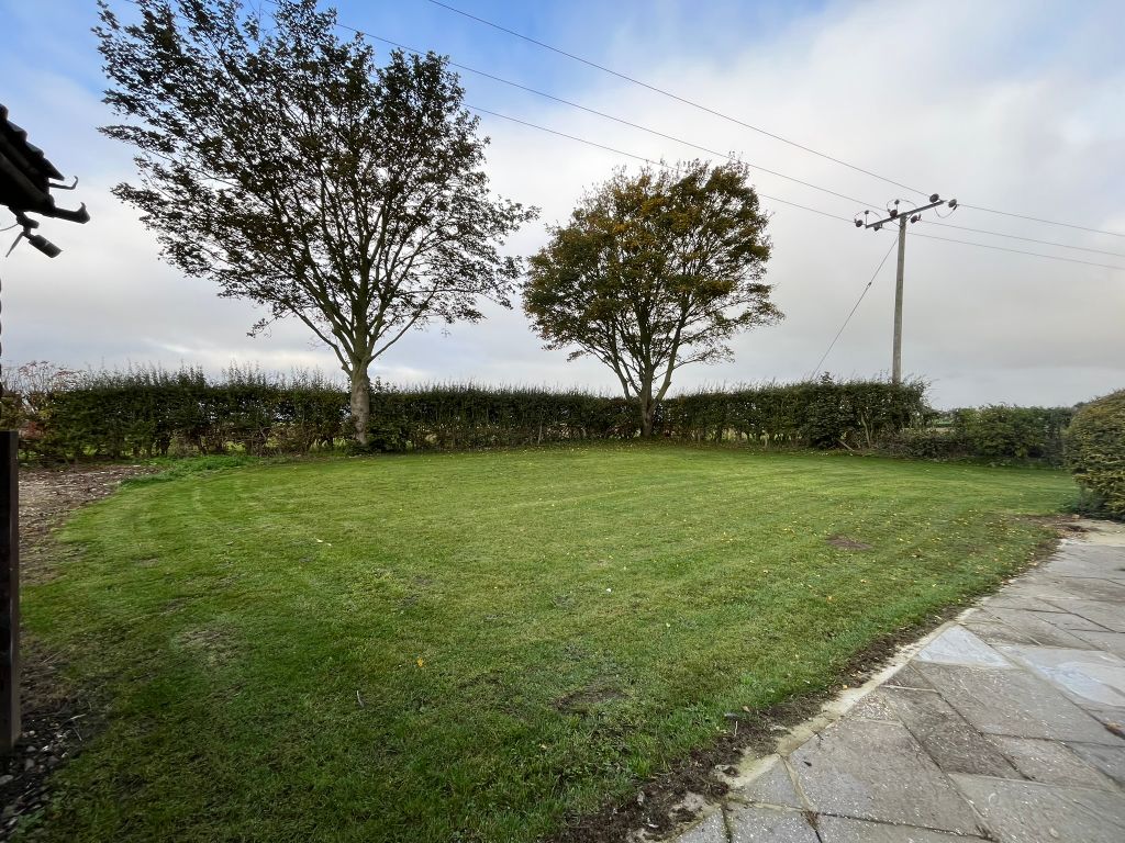 Property photo 2 of 22 Rear Garden