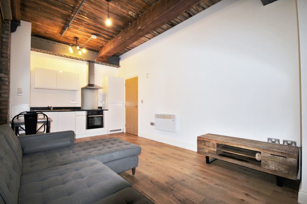 Property photo 2 of 9