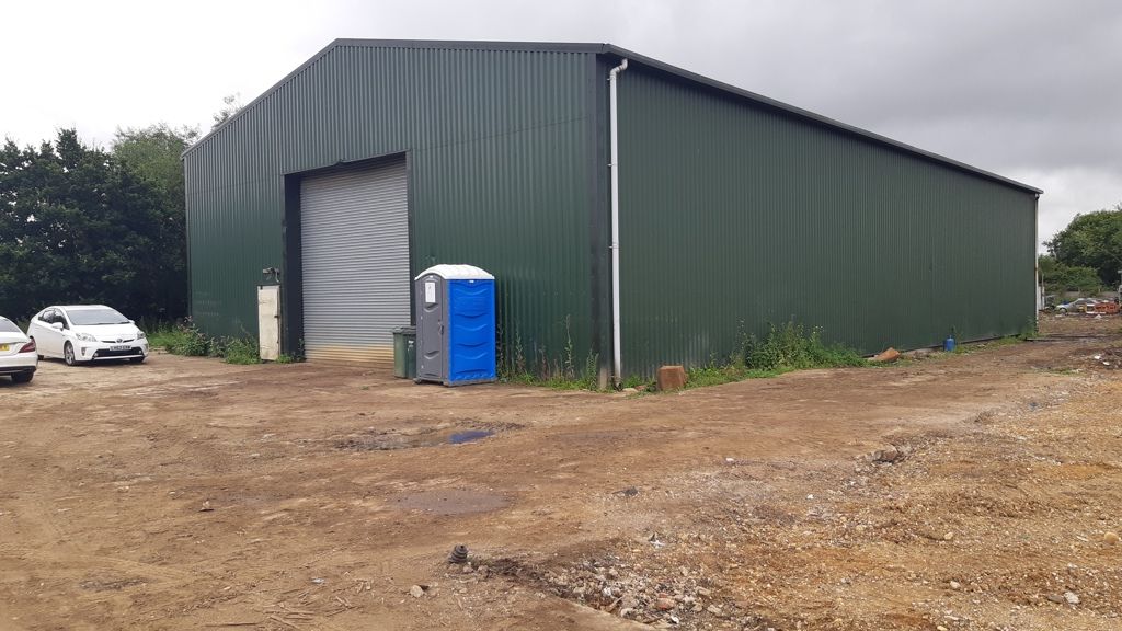 Property photo 3 of 7 Photo 23