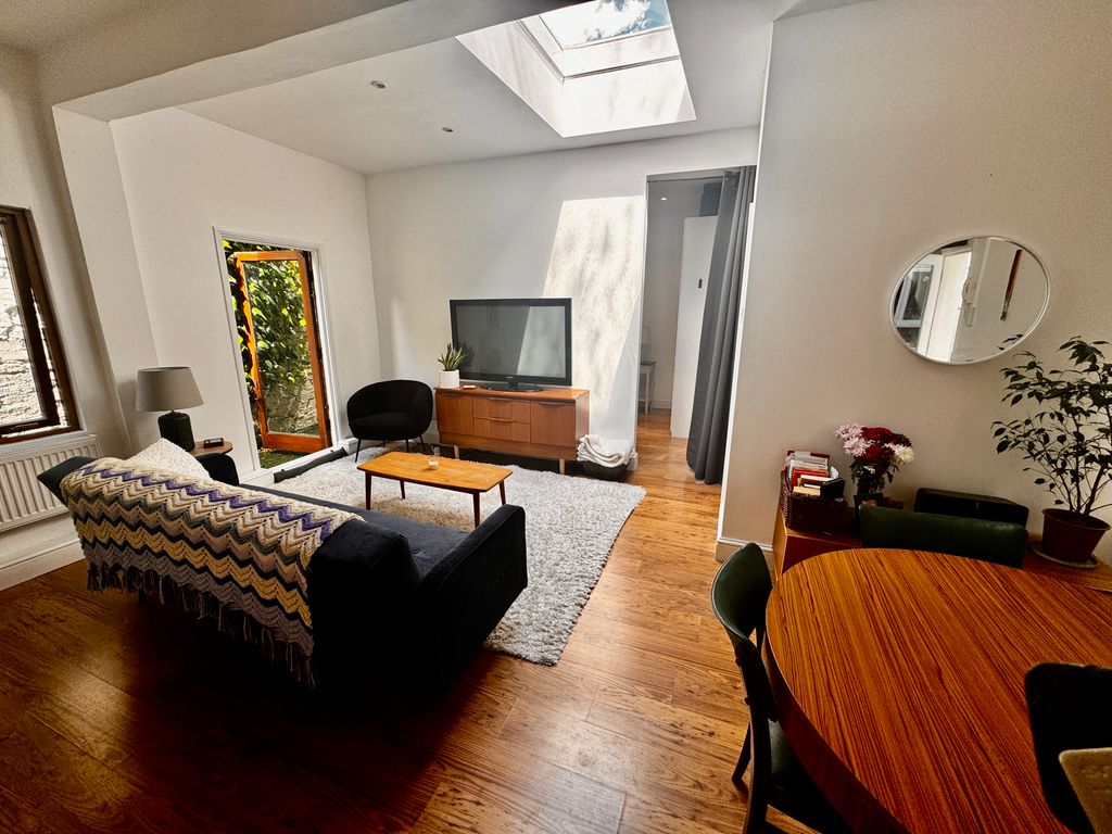Additional image 14 of 3 bed maisonette for saleLiverpool Road, London N1