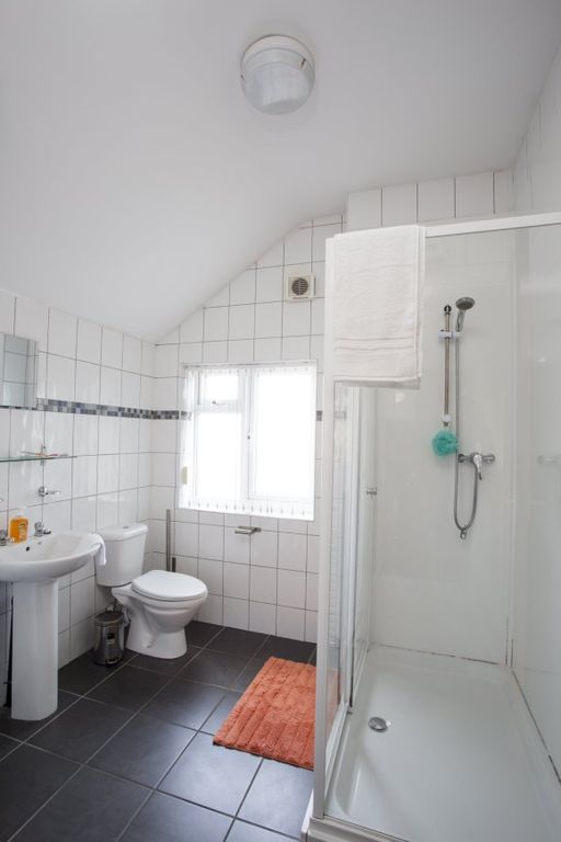 Property photo 3 of 5 7902057.Jpg