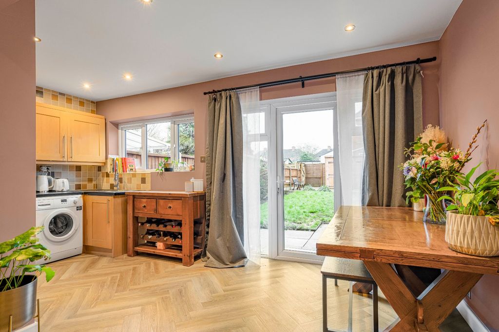 Property photo 2 of 22 Kitchen/Dining