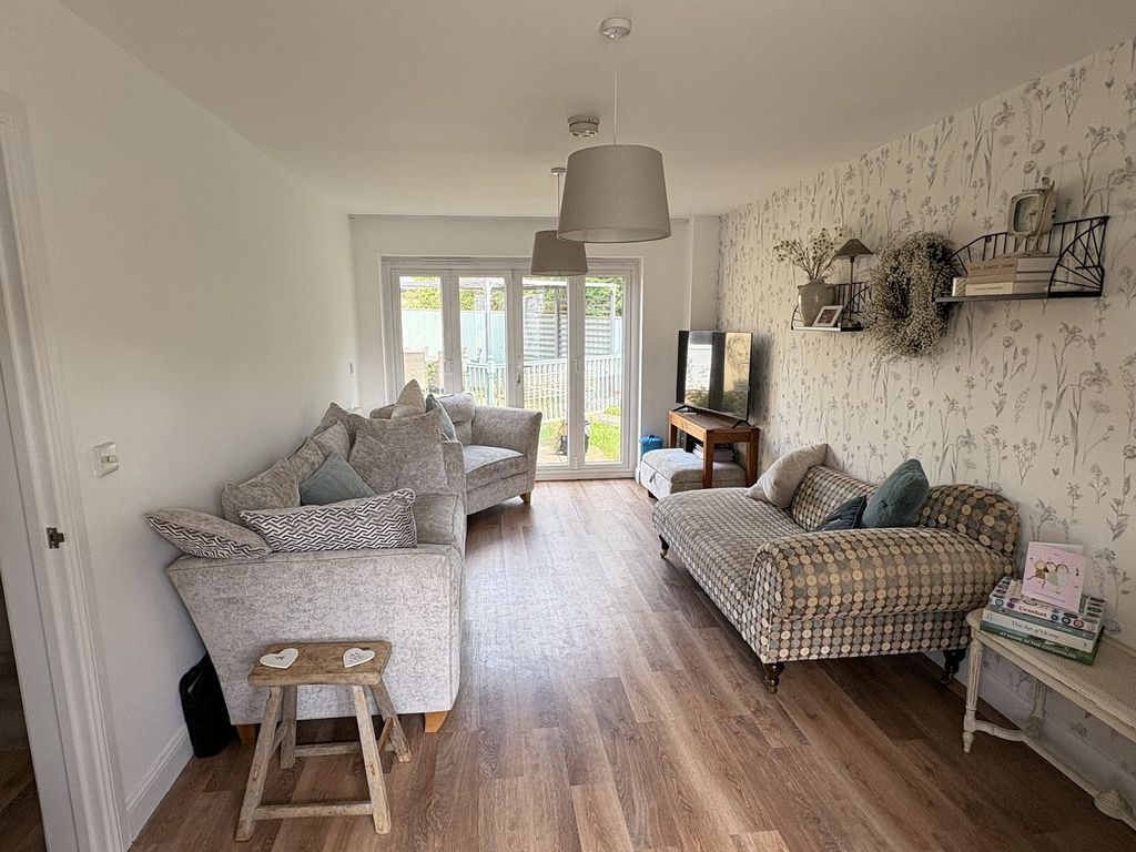 Property photo 2 of 19 Not Specified
