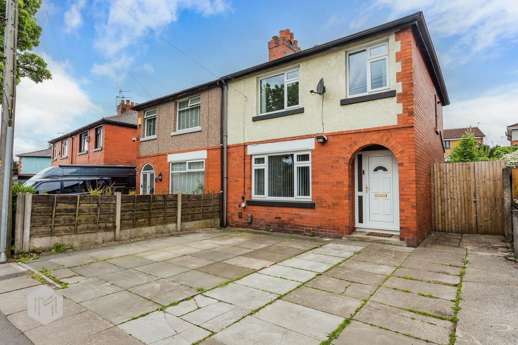 Property photo 1 of 22