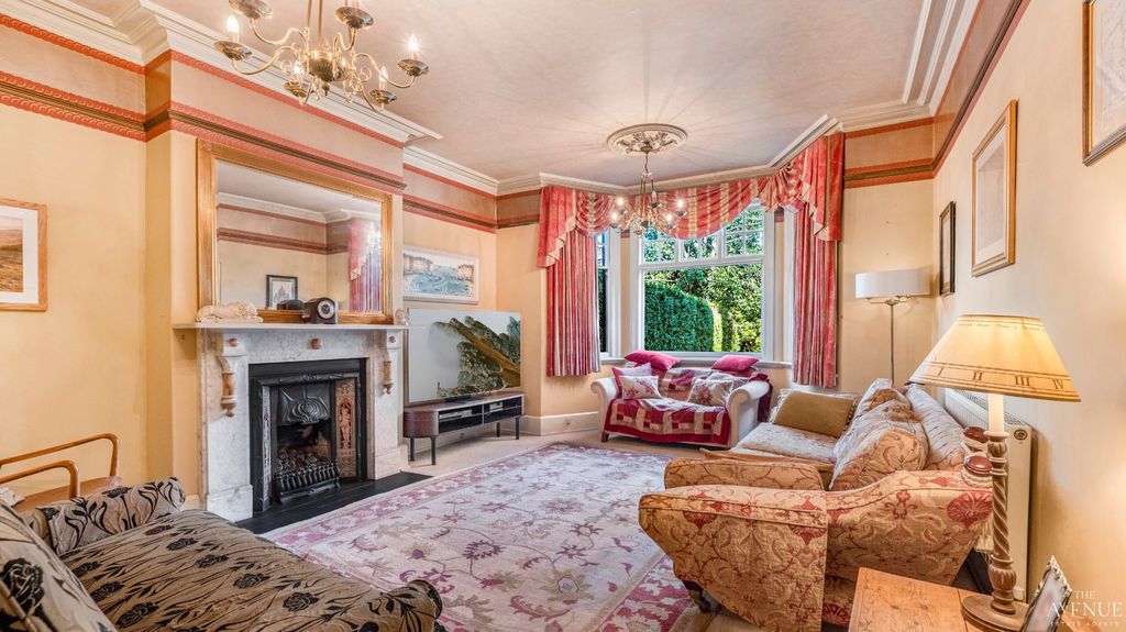 Property photo 3 of 43 5034395