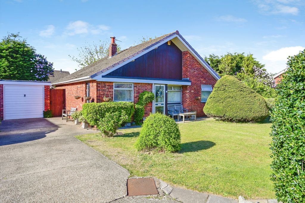Property photo 1 of 15 Pbox-Img.Jpg