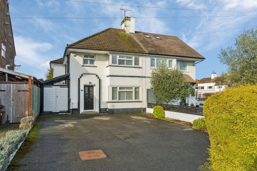 Property photo 1 of 24