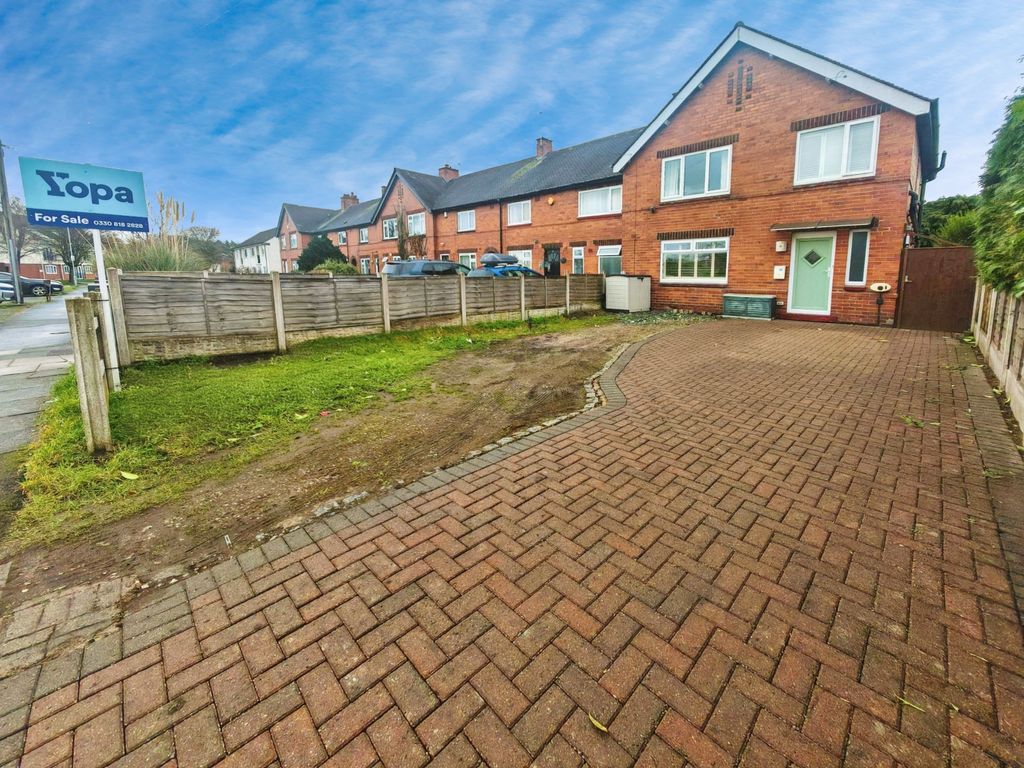 Property photo 1 of 22 Front External