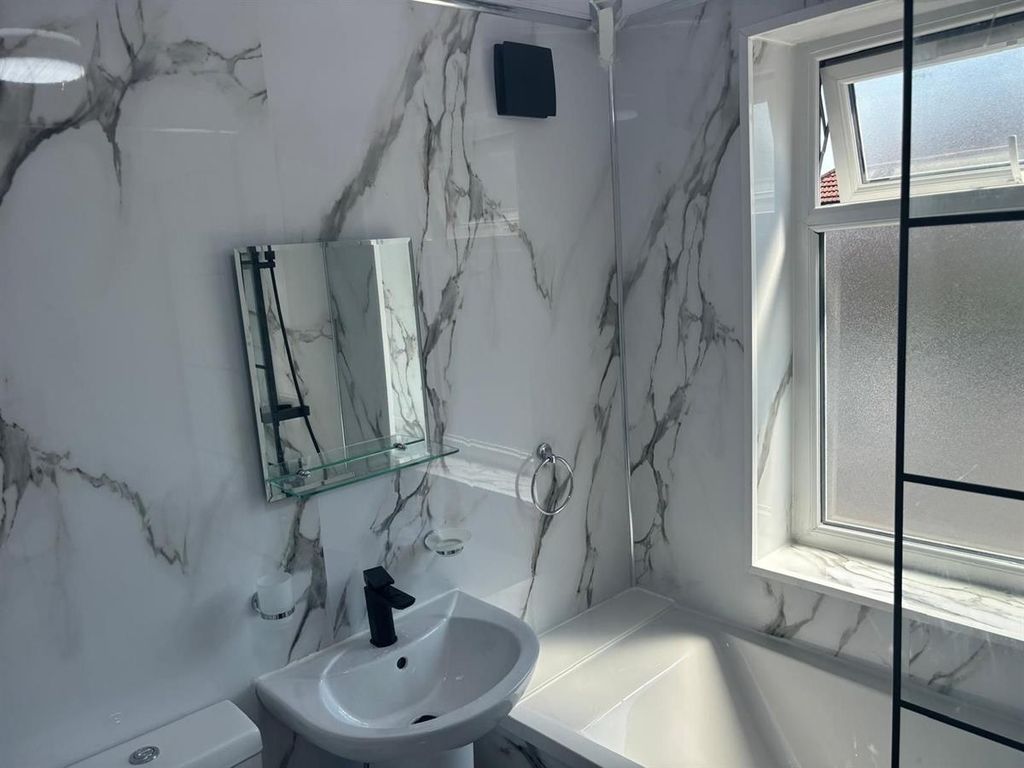 Property photo 3 of 8 Modern Marble-Effect Bathroom With Luxury Bath...
