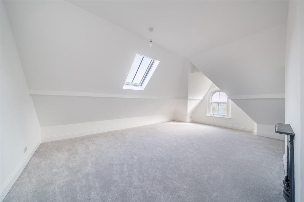 Additional image 22 of 7 bed link detached house for saleLenton Road, The Park NG7
