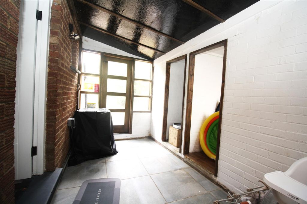 Property photo 2 of 15 Utility Area