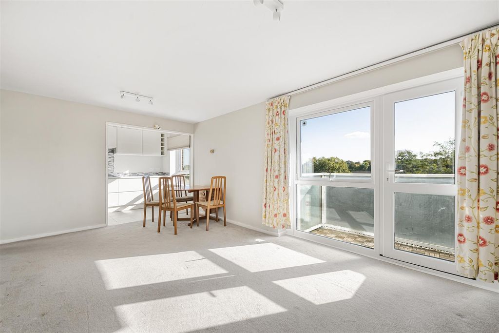 Property photo 1 of 13 3_63986.Jpg