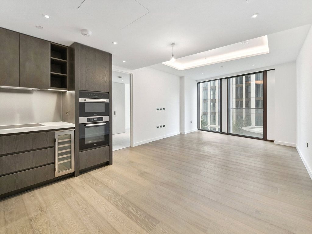Property photo 1 of 5 Thames City