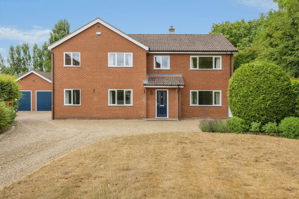 Property photo 1 of 34 Pbox-Img.Jpg