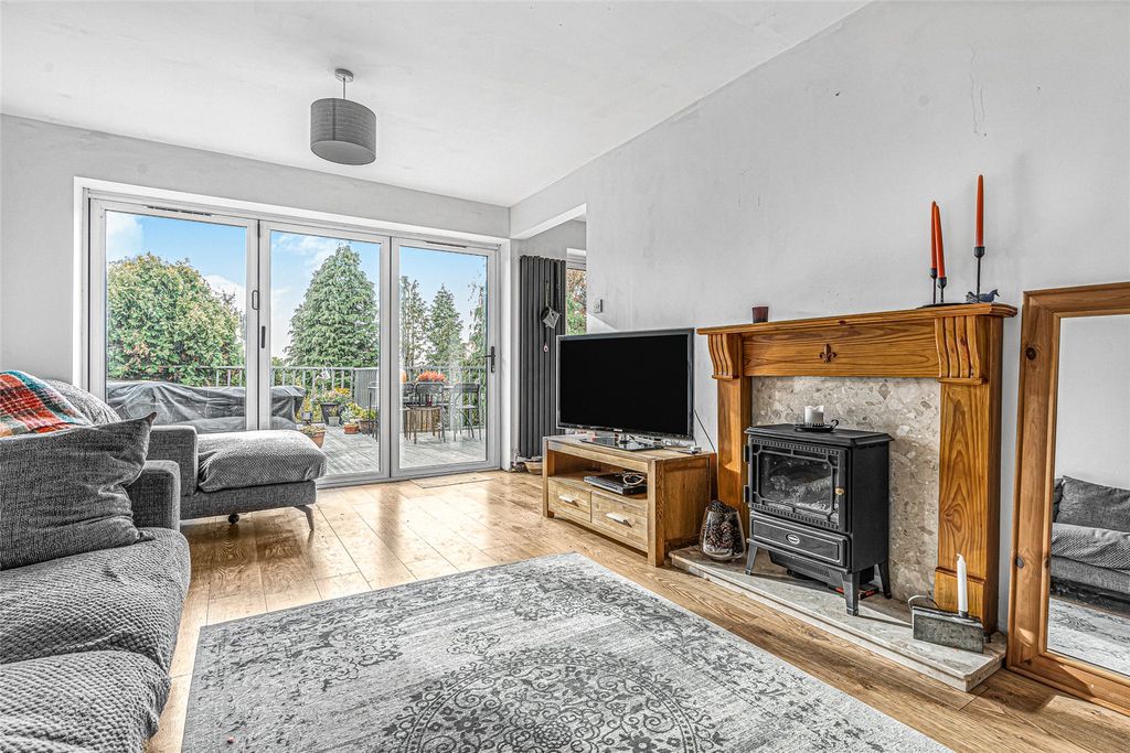 Property photo 3 of 17 Picture No. 06