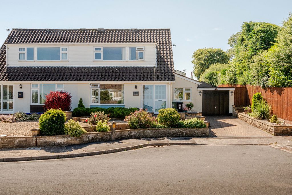 Property photo 1 of 21 45