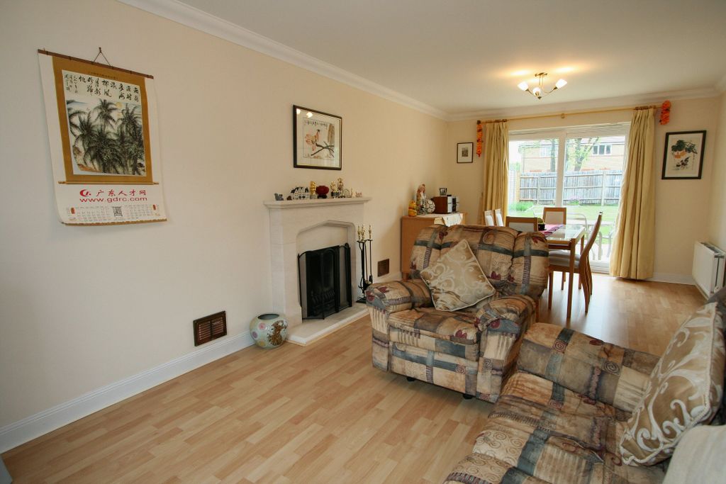 Property photo 3 of 5 Sitting Room