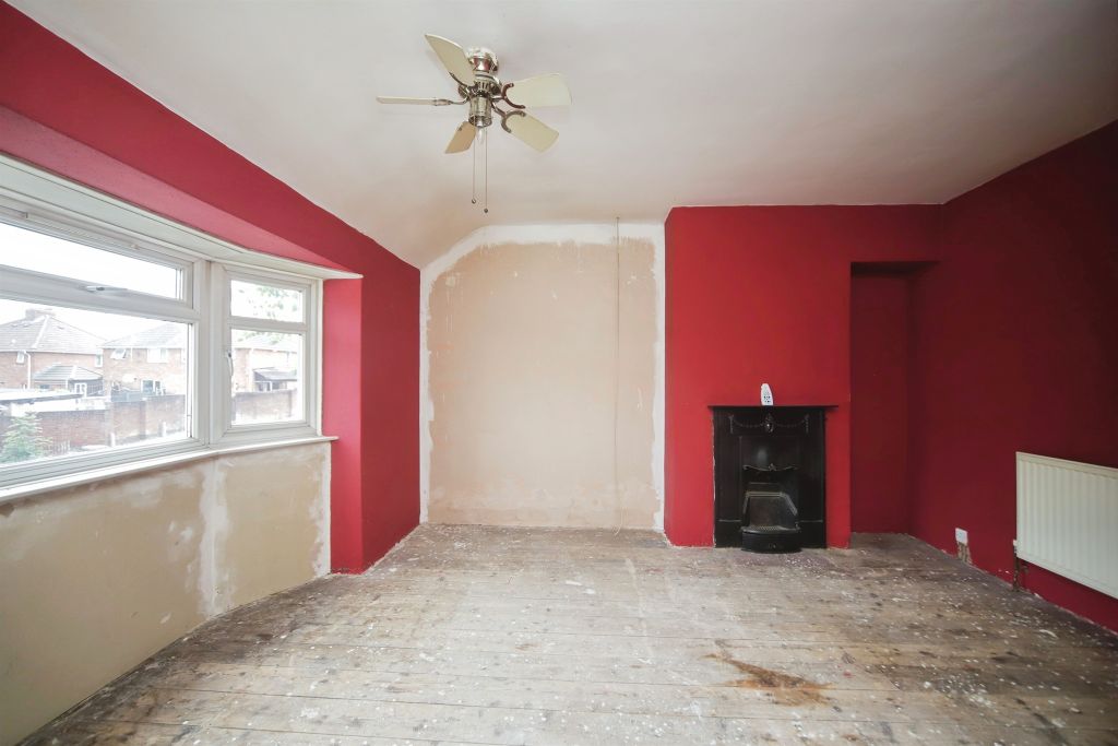 Property photo 3 of 16