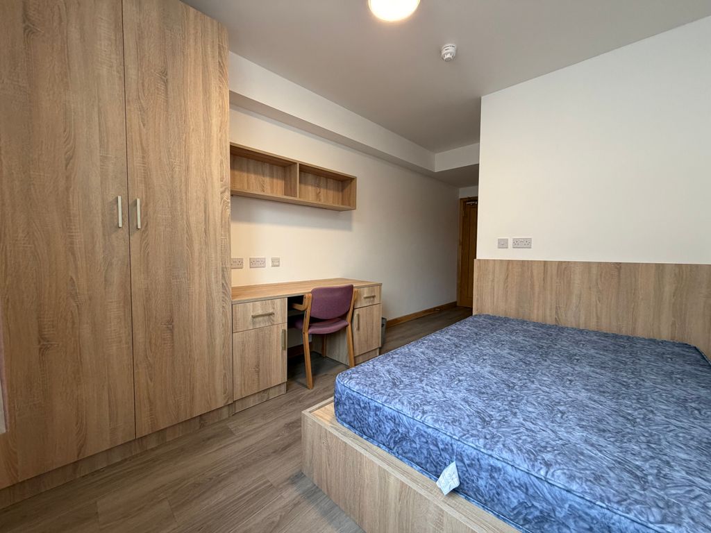 Property photo 1 of 7 Image