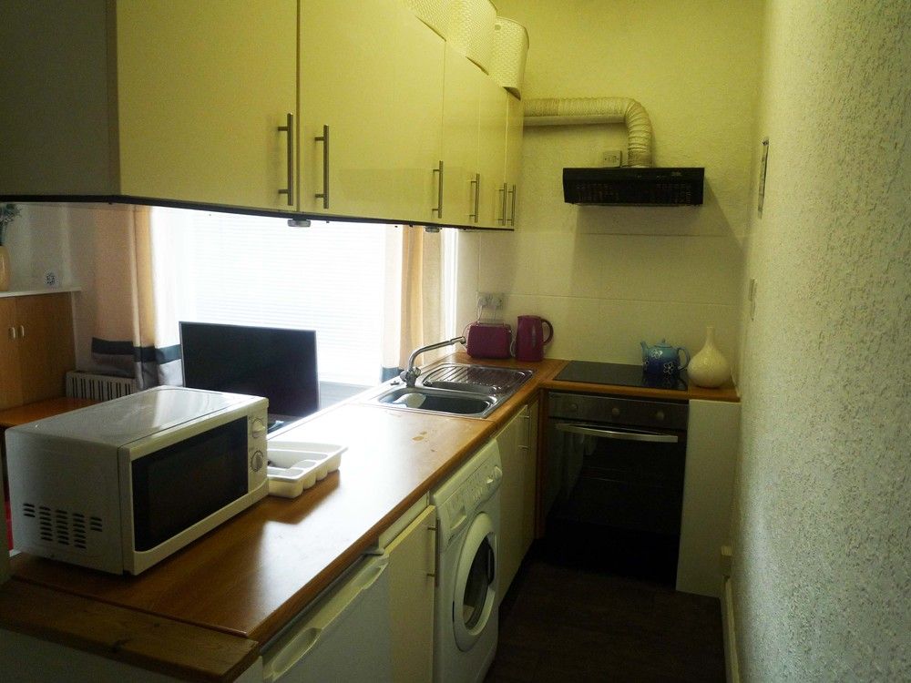 Property photo 3 of 8 140Hs 2 Flat 2 − Copy