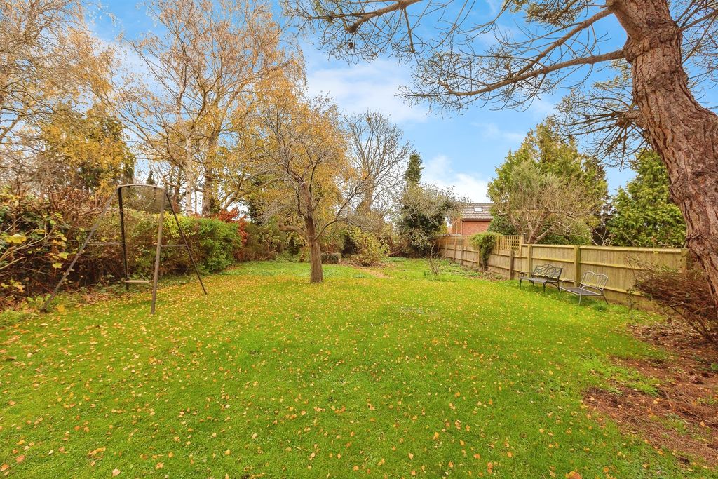 Property photo 2 of 16