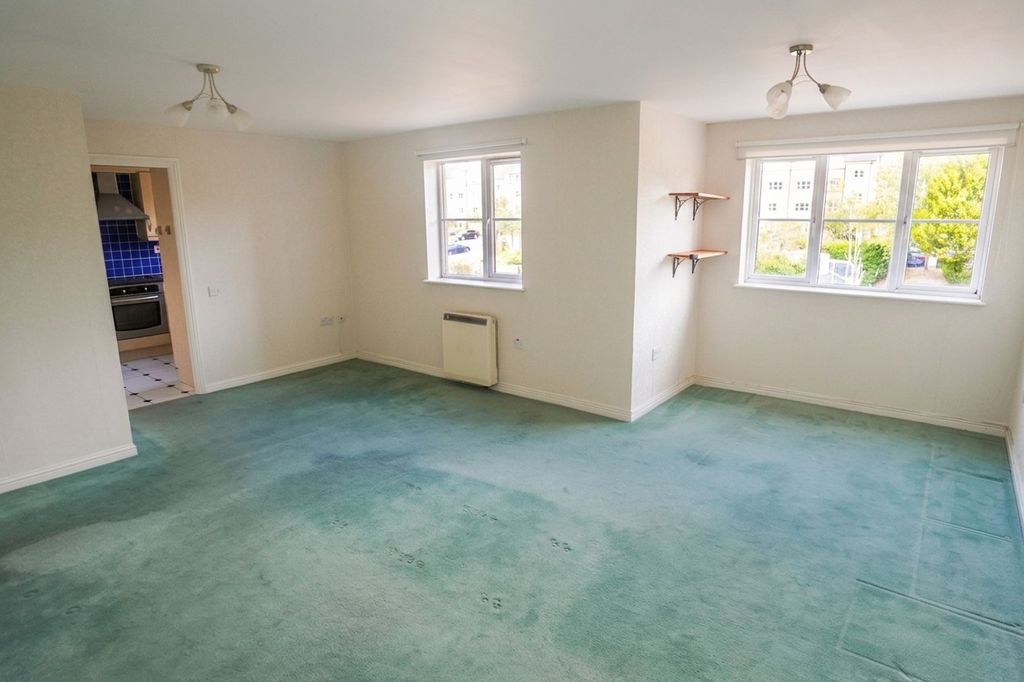 Property photo 2 of 13
