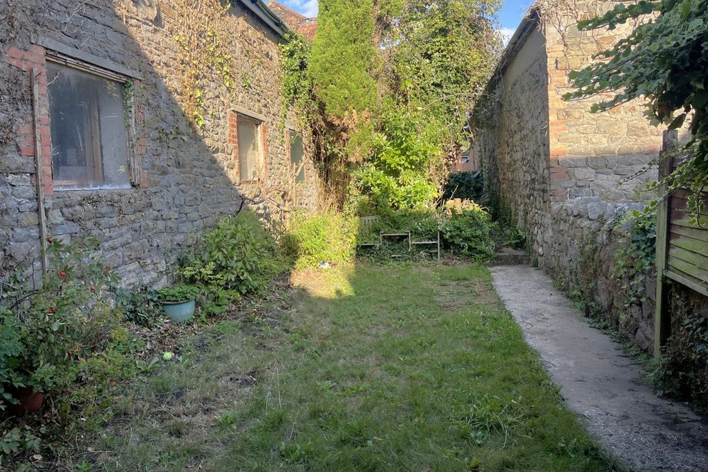 Property photo 2 of 10 Rear Garden