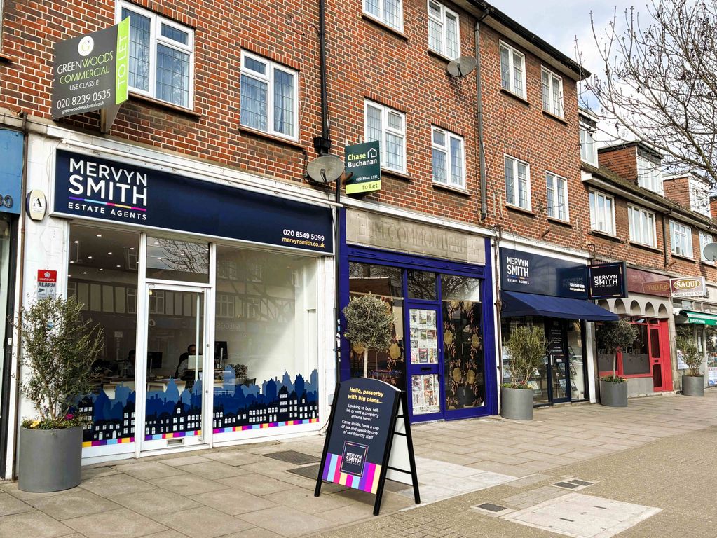 Property photo 1 of 7 Commercial Shop With E Class Business Use To Rent In Ham Parade Kt2