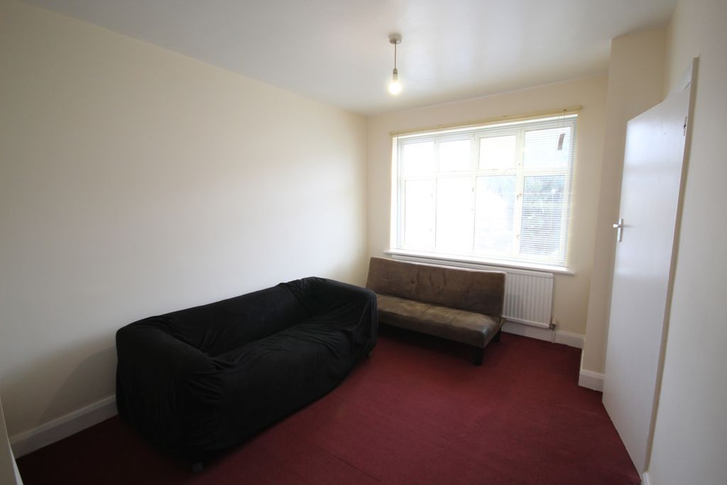 Property photo 3 of 10 Gallery