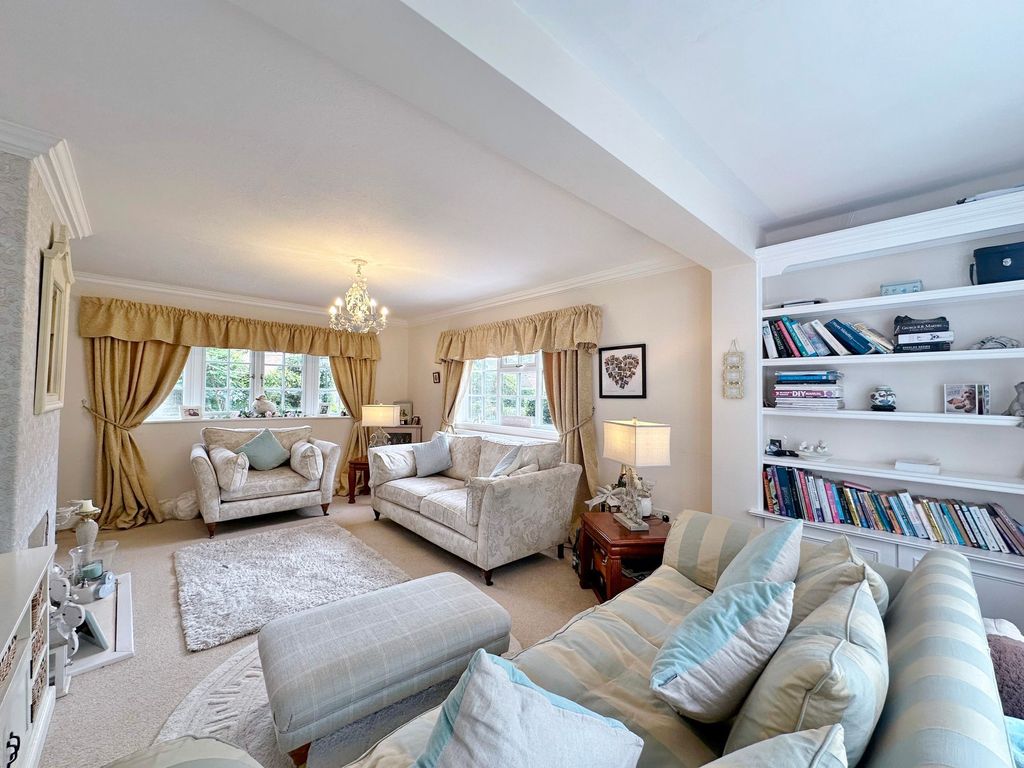 Property photo 3 of 30 Photo 5