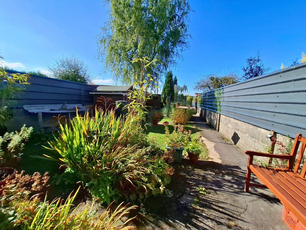 Property photo 3 of 26