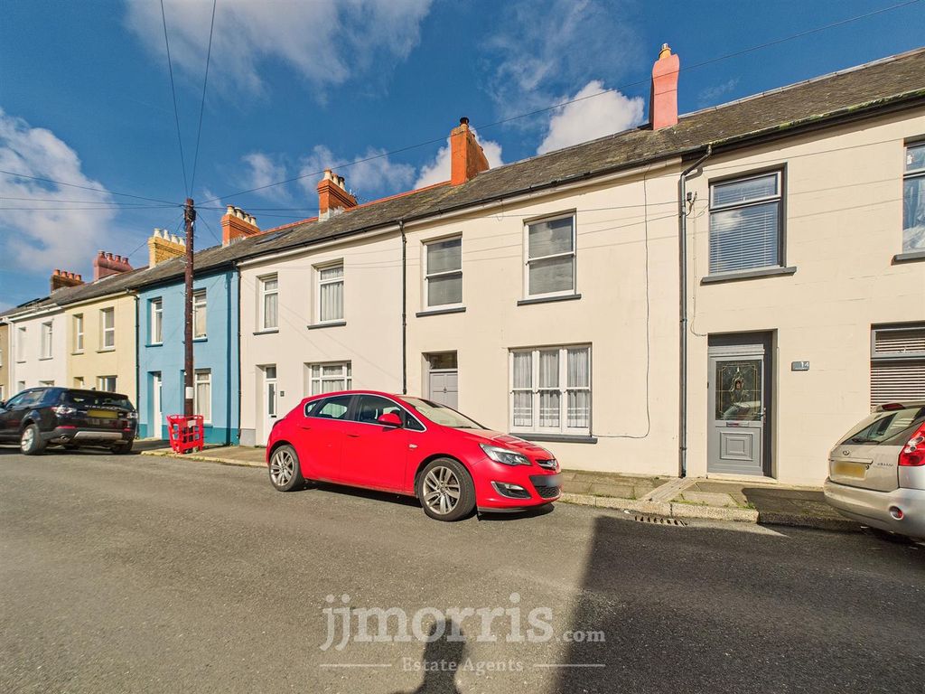 Property photo 1 of 34 Cam02122G0-Pr0367-Still031.Jpg