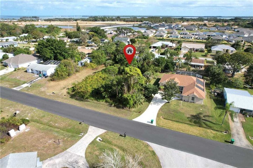Property photo 1 of 29