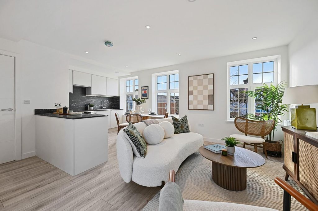 Property photo 2 of 15