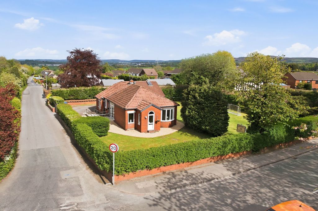 Property photo 1 of 51