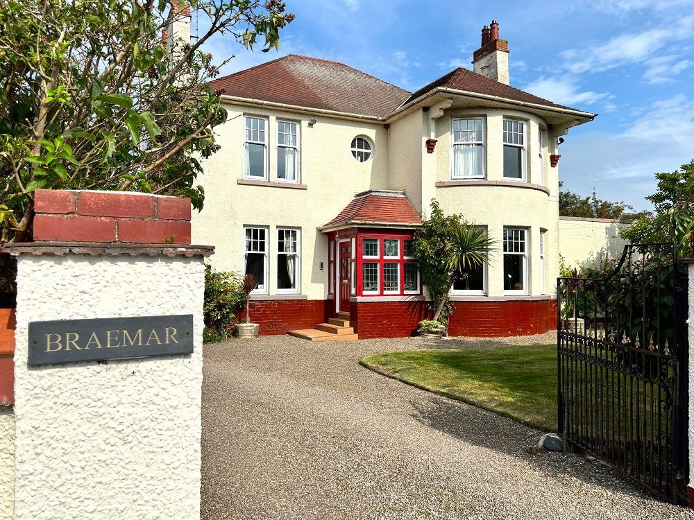 Property photo 1 of 23