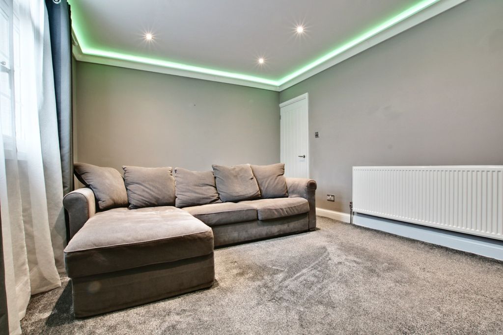 Property photo 3 of 13 1406913