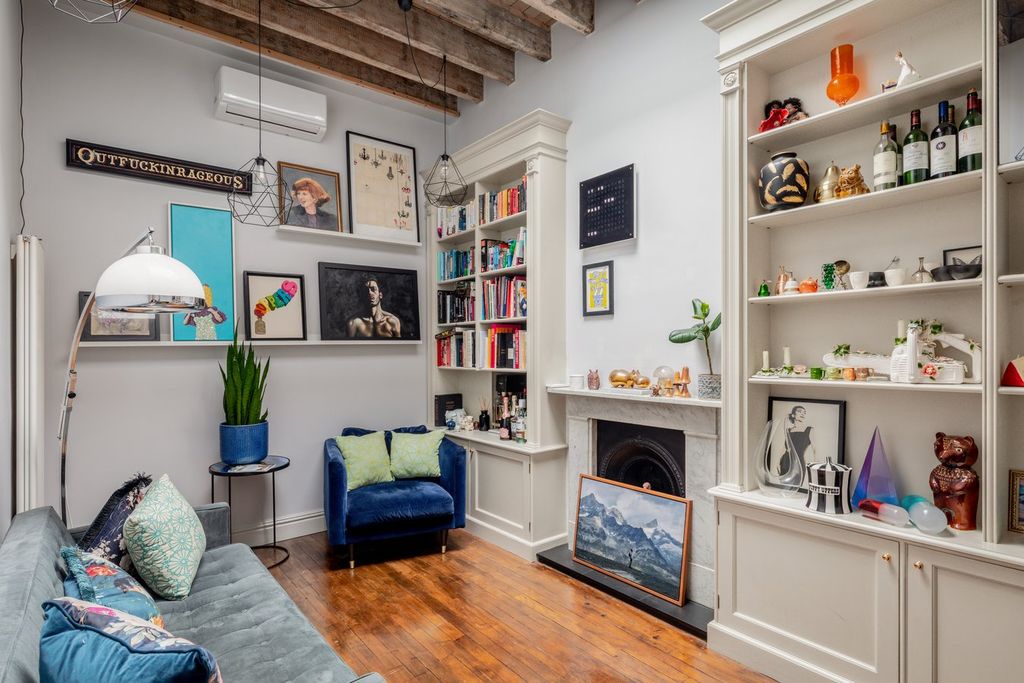 Property photo 3 of 32