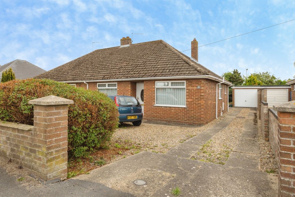 Property photo 1 of 19