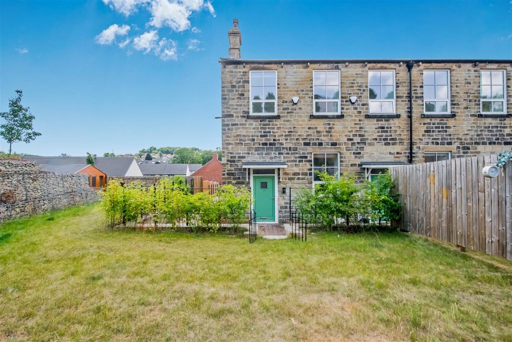 Property photo 1 of 25