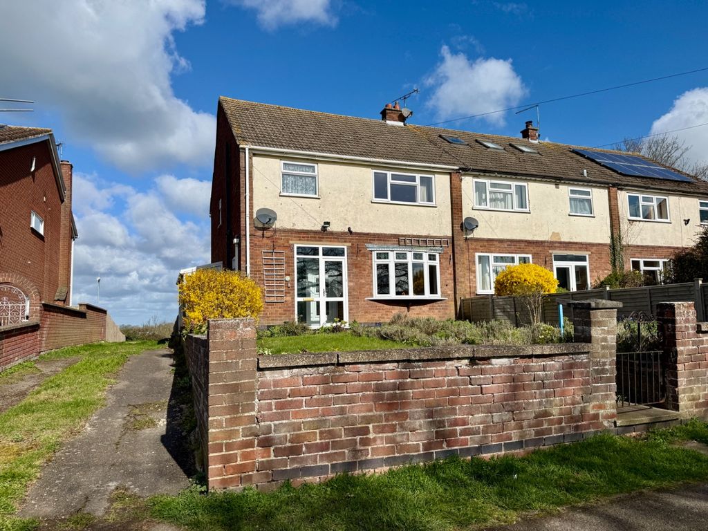 Property photo 1 of 34 4933623