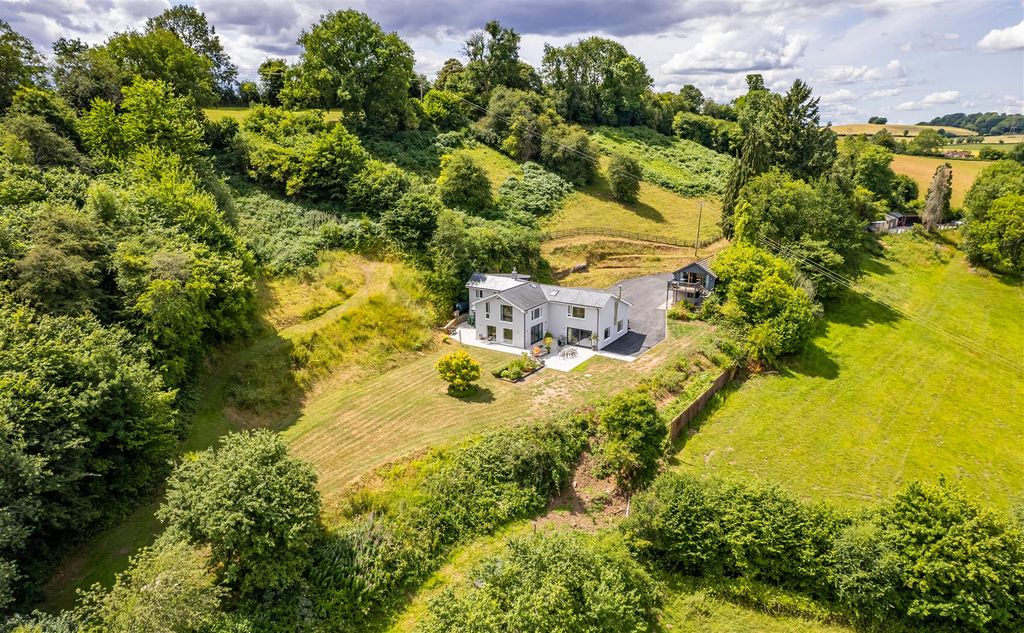 Property photo 2 of 40 Dji_0729-2.Jpg