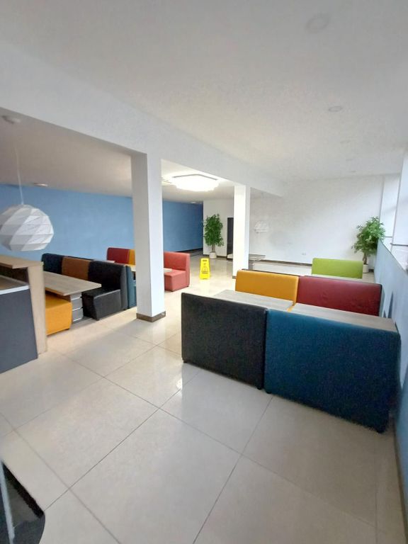 Property photo 3 of 5