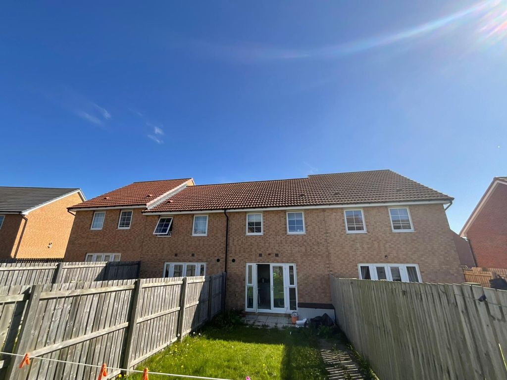 Property photo 3 of 22