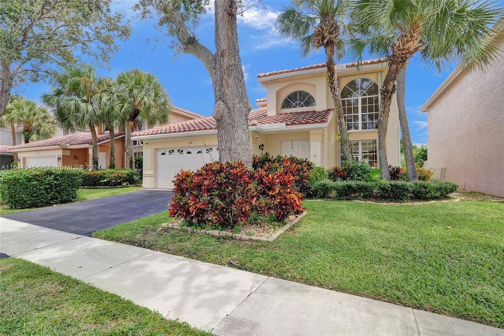 Property photo 1 of 30