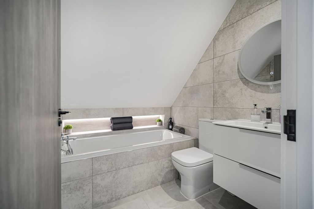 Additional image 18 of 4 bed semi-detached house for saleMaes Thornton, Rassau NP23
