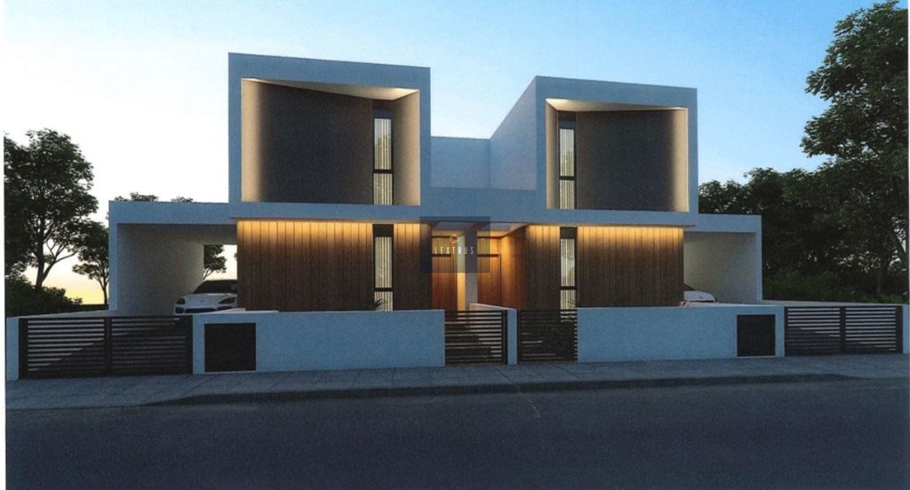 Property photo 1 of 3