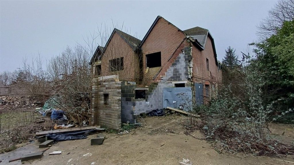 Property photo 3 of 16